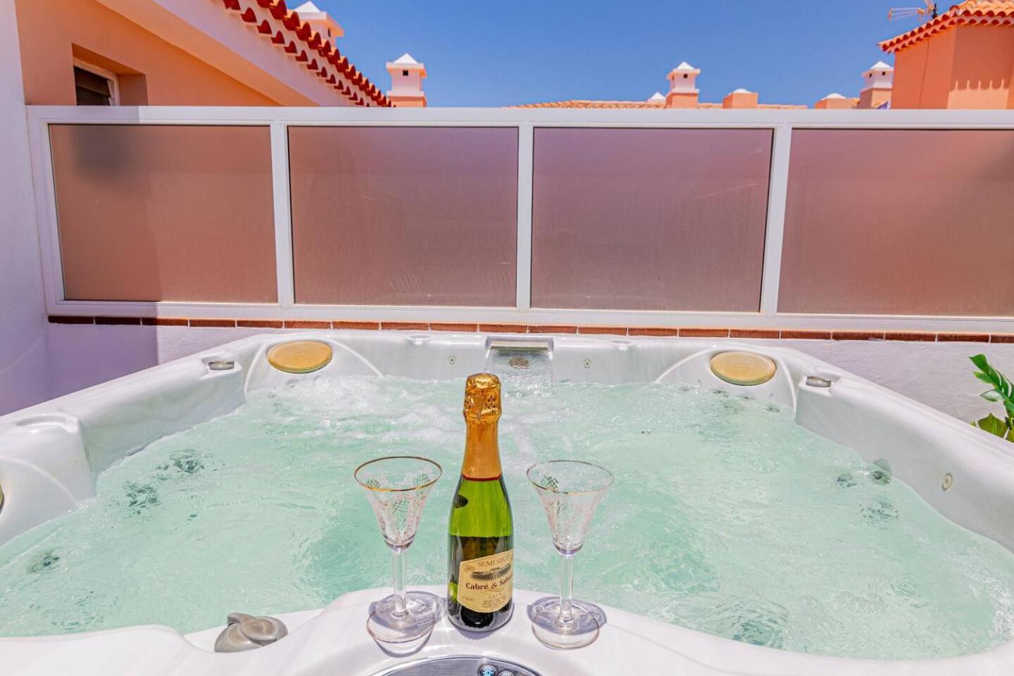 Penthouse Apt With Jacuzzi By Dream Homes Tenerife Puerto de Santiago  Exterior foto